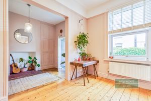 Photo 27- click for photo gallery